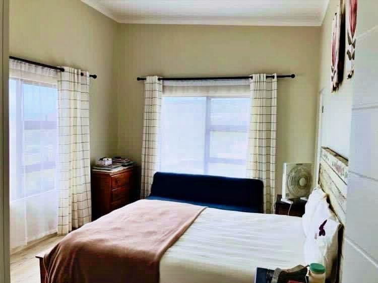 To Let 3 Bedroom Property for Rent in Robberg Ridge Western Cape